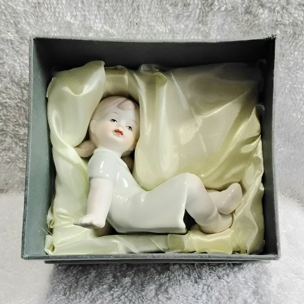 BNIB 3/$20 Girl in Green Dress Porcelain Figurine Item # HP87 by Nfinity!!